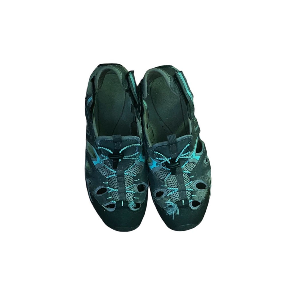Closed toe Hiking/Water Shoes